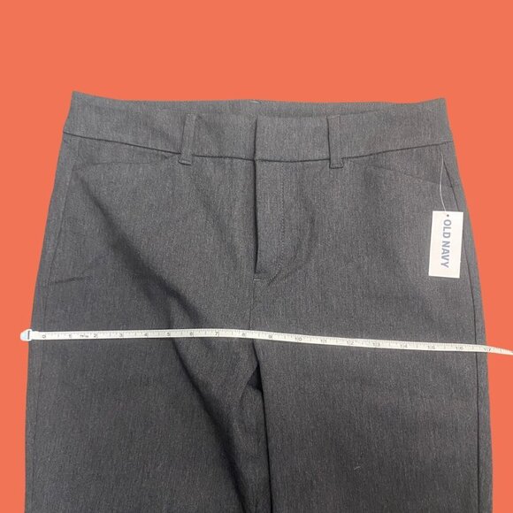✨Old Navy High-Rise Pixie Flare Pants – Size 8 | Secret-Smooth Pocket Fit✨ - Picture 5 of 9